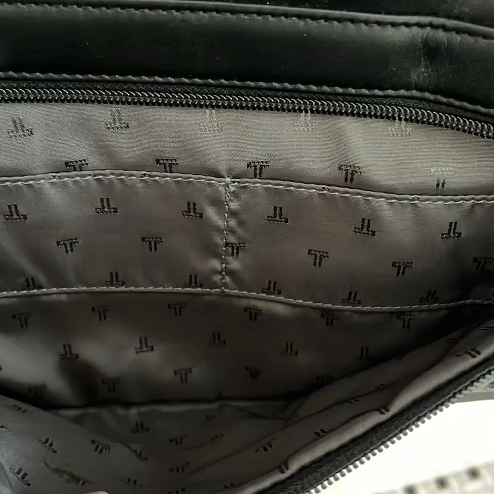 EUC Vintage Tumi Alpha Black Napa Leather Messenger Bag Laptop Briefcase